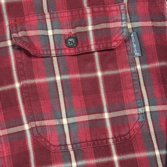 Woolrich Plaid Flannel Button Down Shirt Men's Size Large Red Green Outdoor - Picture 4 of 11